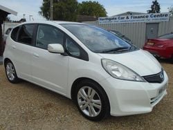 White Used 2014 Honda Jazz ES Hatchback | £4,695 (Good price)