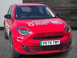 Red Used 2025 Fiat 600 Red SUV | £19,985 (Good price)