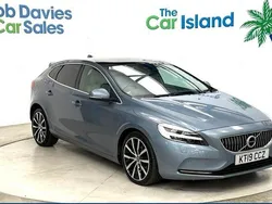Blue Used 2019 Volvo V40 Inscription Estate | £15,200 (Fair price)