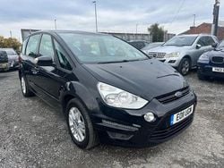 Black Used 2011 Ford S-MAX Zetec MPV | £2,499 (Fair price)