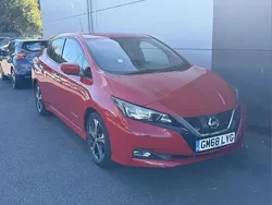 Red Used 2019 Nissan Leaf Tekna Hatchback | £9,399 (Fair price)