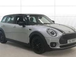 Used 2022 Mini Cooper Clubman Classic Estate | £12,055 (Good price)