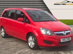 Red Used 2014 Vauxhall Zafira MPV | £3,895 (Fair price)