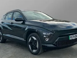 Cypress green Used 2024 Hyundai Kona Advanced SUV | £25,145 (Good price)