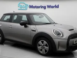 Used 2020 Mini Cooper S Classic Hatchback | £17,300 (A bit pricey)