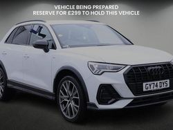 Glacier white metallic/glacier white metallic Used 2024 Audi Q3 Black Edition SUV | £31,750 (Fair price)