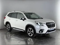 White Used 2024 Subaru Forester Premium SUV | £27,800 (Fair price)