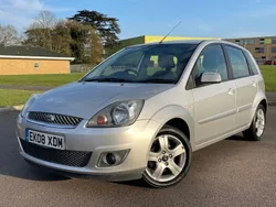 Silver Used 2007 Ford Fiesta Ghia Hatchback | £1,695 (Good price)