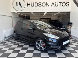 Black Used 2015 Ford Fiesta ST Hatchback | £8,995 (Fair price)