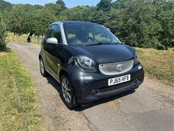 Black Used 2015 Smart ForTwo Coupé Passion Coupe | £6,250 (Fair price)
