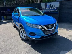 Blue Used 2017 Nissan Qashqai Acenta SUV | £7,995 (Good price)