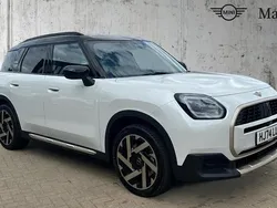 White Used 2025 Mini Countryman Exclusive SUV | £35,620 (Fair price)