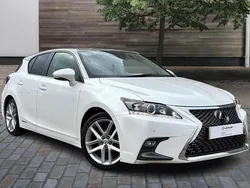 White/black Used 2017 Lexus CT200h Luxury Line Hatchback | £13,981 (Expensive)