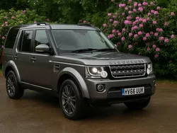 Grey Used 2016 Land Rover Discovery 4 Graphite SUV | £14,295 (Good price)