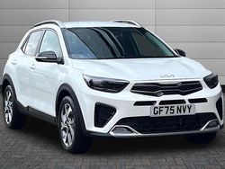 Unknown New 2025 Kia Stonic 2 SUV | £19,595 (Fair price)
