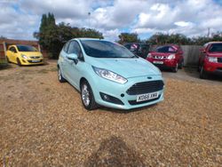Green Used 2017 Ford Fiesta Zetec Hatchback | £4,995 (Fair price)