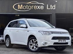 White Used 2014 Mitsubishi Outlander P-HEV Estate | £7,250 (Good price)