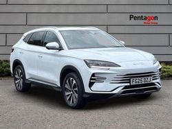 Snow white Used 2025 BYD Seal U Design SUV | £30,495 (Good price)
