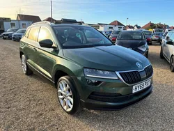 Green Used 2019 Skoda Karoq SUV | £12,995 (Fair price)