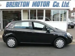 Black Used 2013 Fiat Punto Pop Hatchback | £2,995 (Fair price)