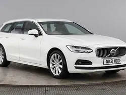 Used 2021 Volvo V90 Momentum Estate | £21,850 (Good price)