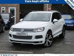 White Used 2013 VW Touareg R-line SUV | £10,795 (Fair price)