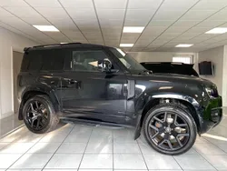 Black Used 2021 Land Rover Defender Dynamic SUV | £46,989 (Good price)