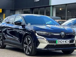 Blue Used 2024 Renault Mégane Iconic Hatchback | £23,194 (Fair price)