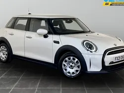 White Used 2021 Mini ONE Classic Hatchback | £9,995 (Fair price)