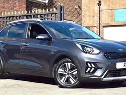Grey Used 2021 Kia Niro 2 SUV | £10,850 (Fair price)