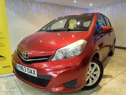 Red Used 2013 Toyota Yaris Hatchback | £5,485 (Fair price)