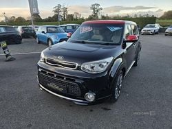 Black Used 2016 Kia Soul SUV | £9,750 (Expensive)