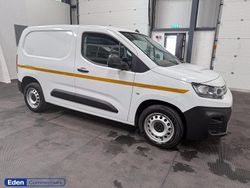 White Used 2023 Citroën Berlingo MPV | £11,290 (Fair price)