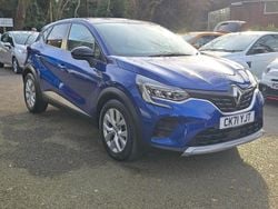 Blue Used 2021 Renault Captur Iconic SUV | £13,495 (Fair price)