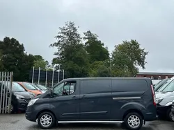 Blue Used 2014 Ford Transit Custom Limited Van | £10,990 (Fair price)