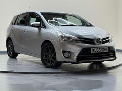 Silver Used 2015 Toyota Verso Trend MPV | £5,495 (Fair price)