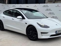 White Used 2020 Tesla Model 3 Standard Range Sedan | £12,995 (Fair price)