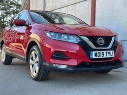Red Used 2019 Nissan Qashqai Acenta Premium SUV | £9,995 (Super price)