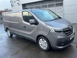 Grey Used 2019 Renault Trafic MPV | £10,989 (Good price)