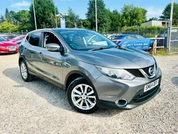 Grey Used 2014 Nissan Qashqai Acenta Premium SUV | £7,495 (Fair price)