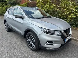 Silver Used 2017 Nissan Qashqai N-Connecta SUV | £8,595 (Fair price)