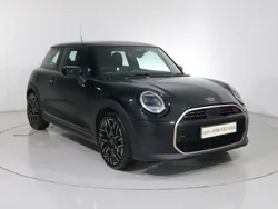Black Used 2024 Mini Cooper S Hatch Hatchback | £26,490 (A bit pricey)