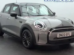 Used 2022 Mini Cooper Classic Hatchback | £14,400 (Fair price)