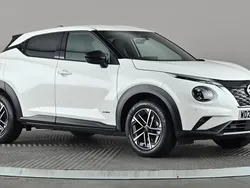 White Used 2024 Nissan Juke N-Connecta SUV | £18,998 (Fair price)
