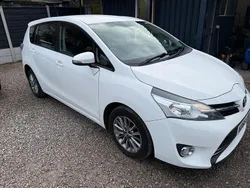 White Used 2017 Toyota Verso MPV | £5,649 (Fair price)