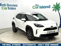 White Used 2021 Toyota Yaris Design SUV | £16,850 (Fair price)