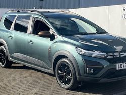 Used 2025 Dacia Jogger Extreme MPV | £16,528 (Fair price)