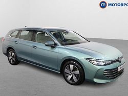 Green Used 2025 VW Passat Life Estate | £26,599