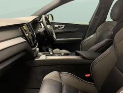 Black Used 2022 Volvo XC60 R-Design SUV | £27,860 (Super price)