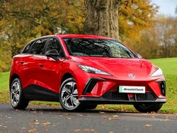 Red New 2025 MG MG4 EV SE Hatchback | £27,495 (A bit pricey)